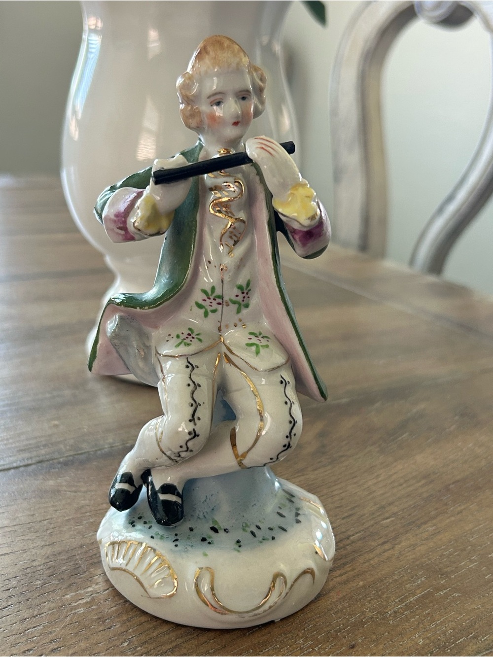 Victorian Figurine stylishly Dressed Floutist~Occupied Japan